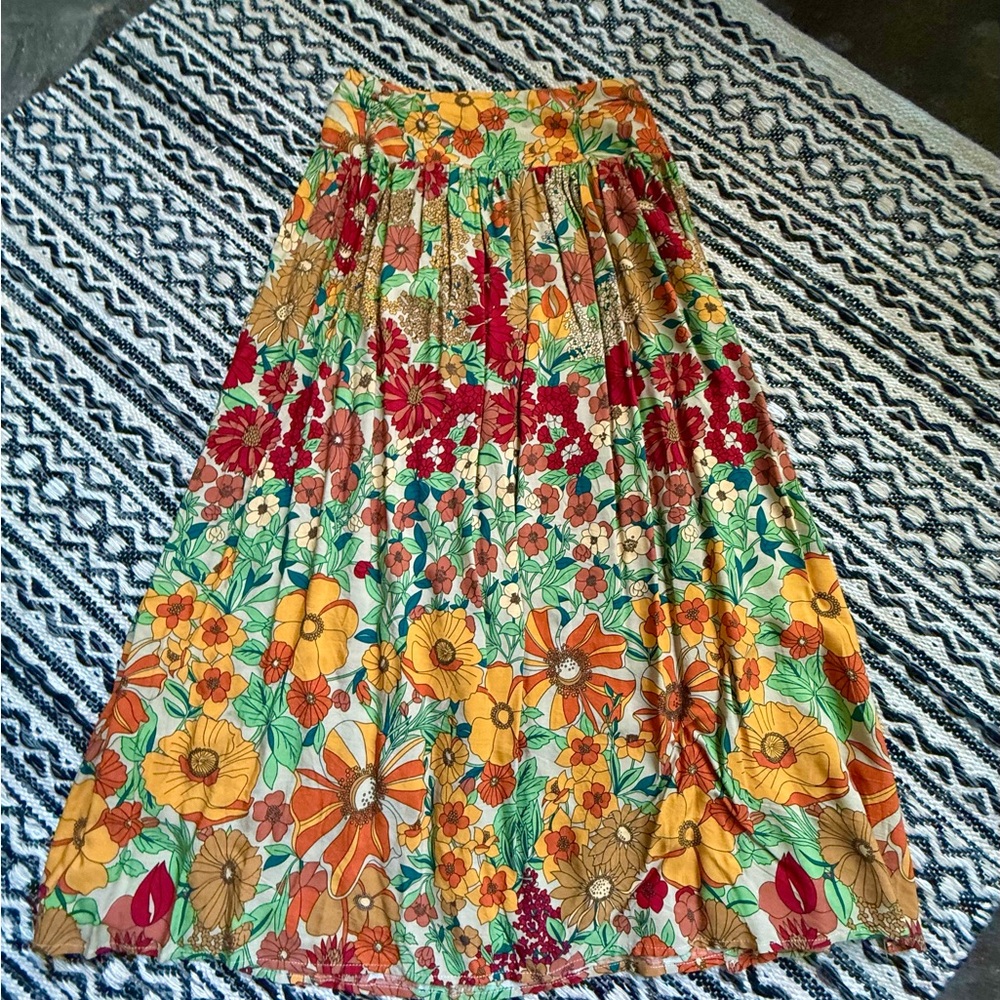 Natural Life Floral Maxi Skirt with Side Slit M - Picture 2 of 6
